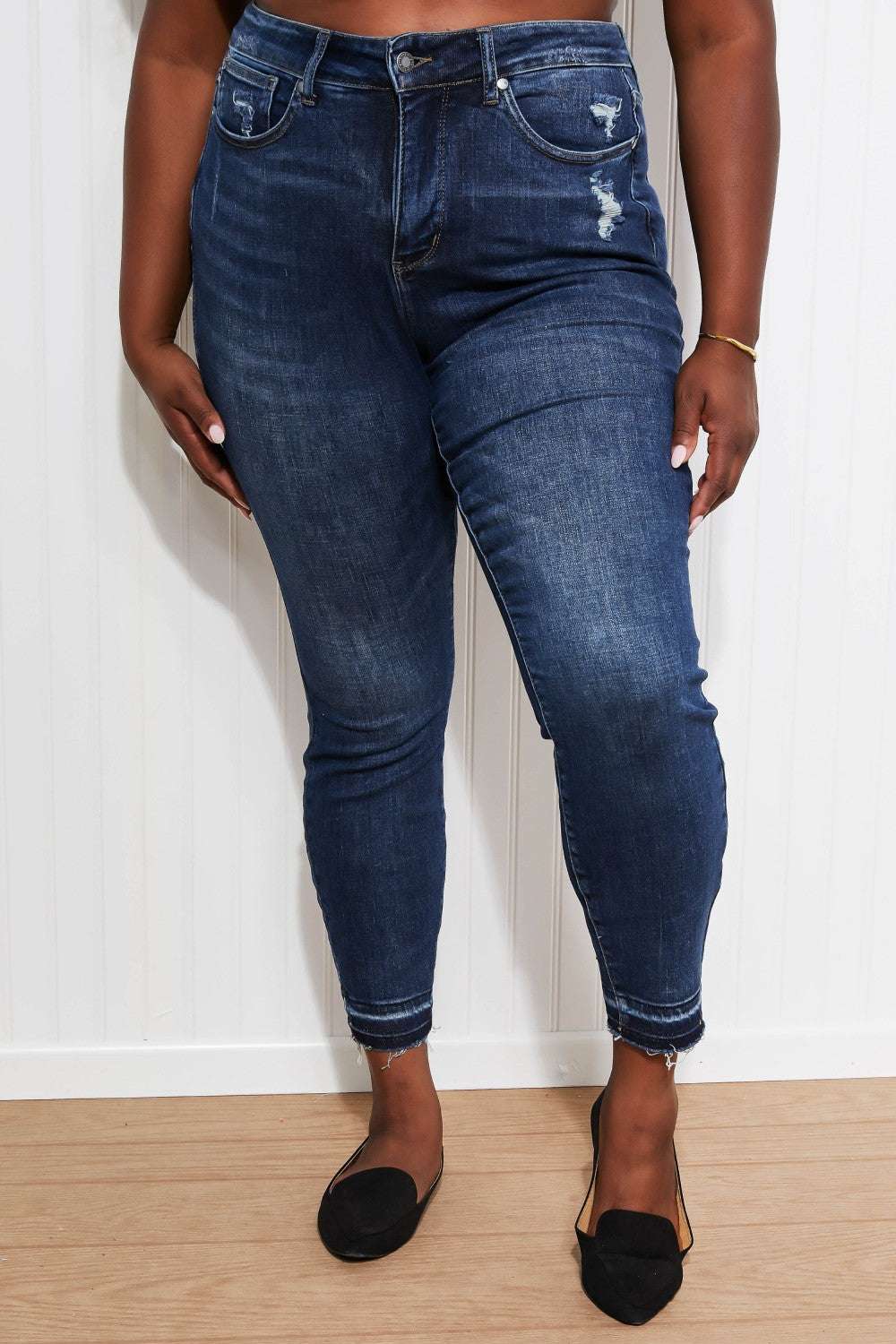 Judy Blue Juliet Full Size Tummy Control Skinny Jeans - Jeans Junction Online