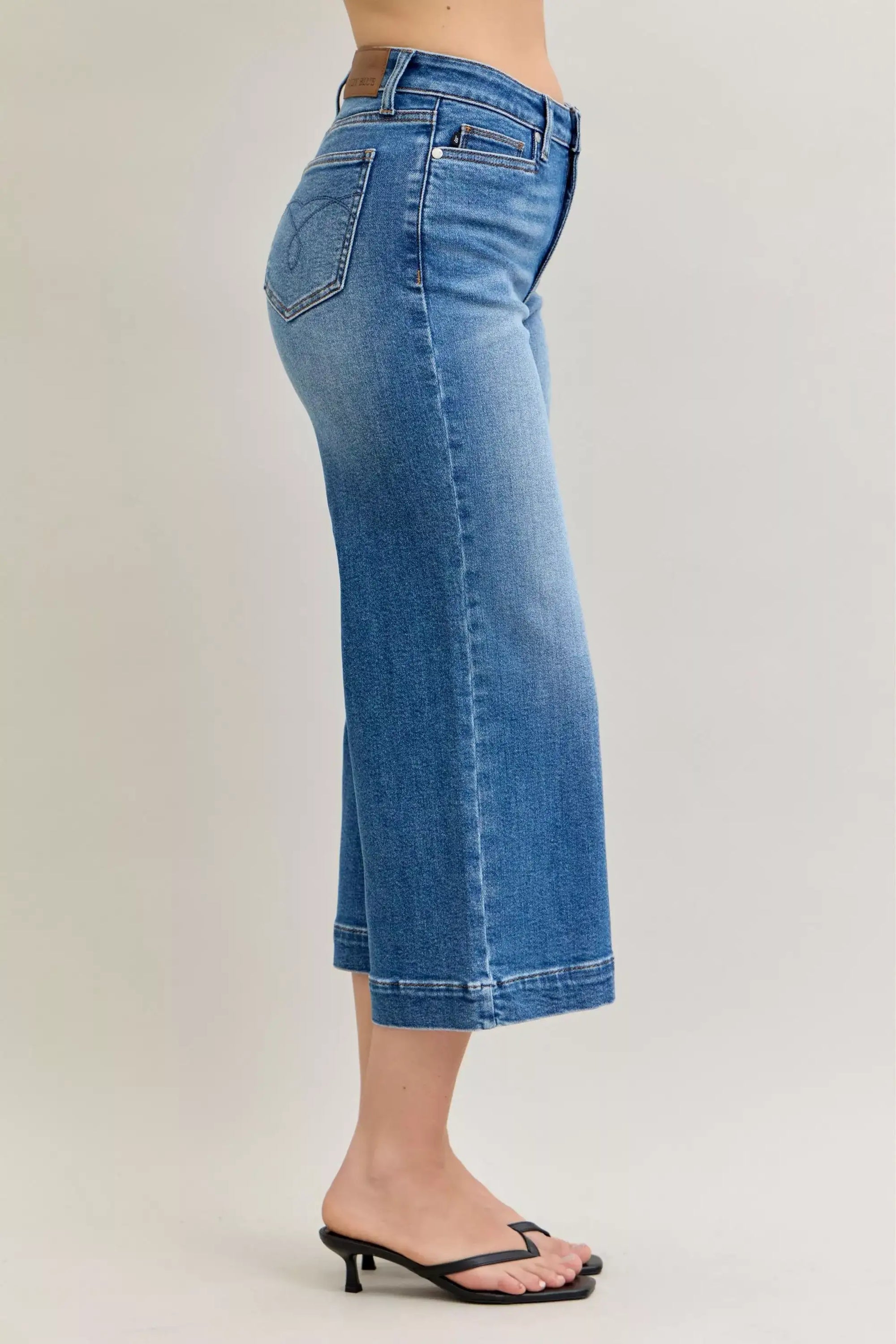 Judy Blue Mid Rise Crop Wide Leg Jeans - Jeans Junction Online