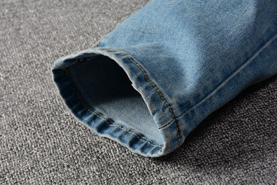 Pleated Pattern Patch Slim Fit Small Leg Jeans - Jeans Junction Online