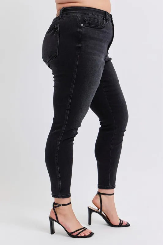 Judy Blue Full Size Mid Rise Tummy Control Skinny Jeans Plus Size - Jeans Junction Online