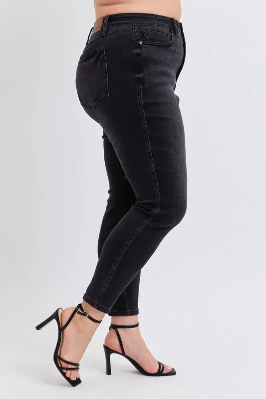 Judy Blue Full Size Mid Rise Tummy Control Skinny Jeans Plus Size - Jeans Junction Online