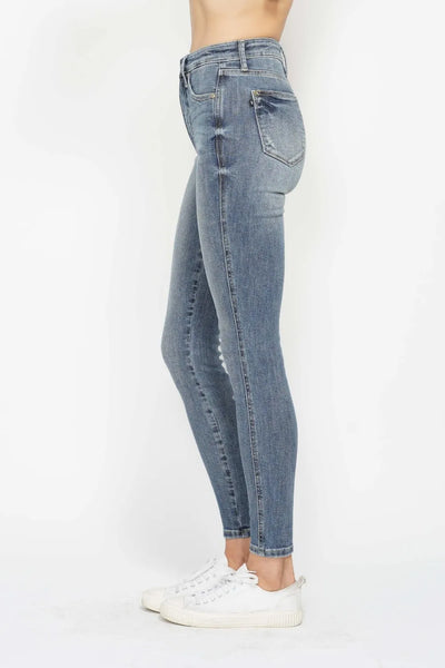 Judy Blue Full Size Tummy Control Contrast Wash Skinny Jeans - Jeans Junction Online