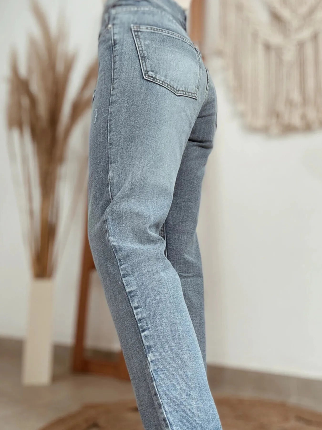 Distressed Ankle-length Straight Jeans - Jeans Junction Online
